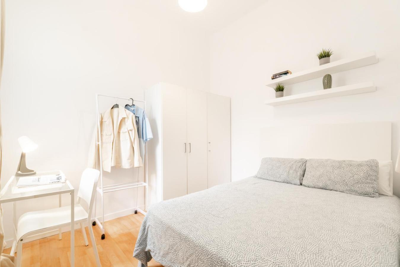 Balmes Private Rooms Barcelone Extérieur photo