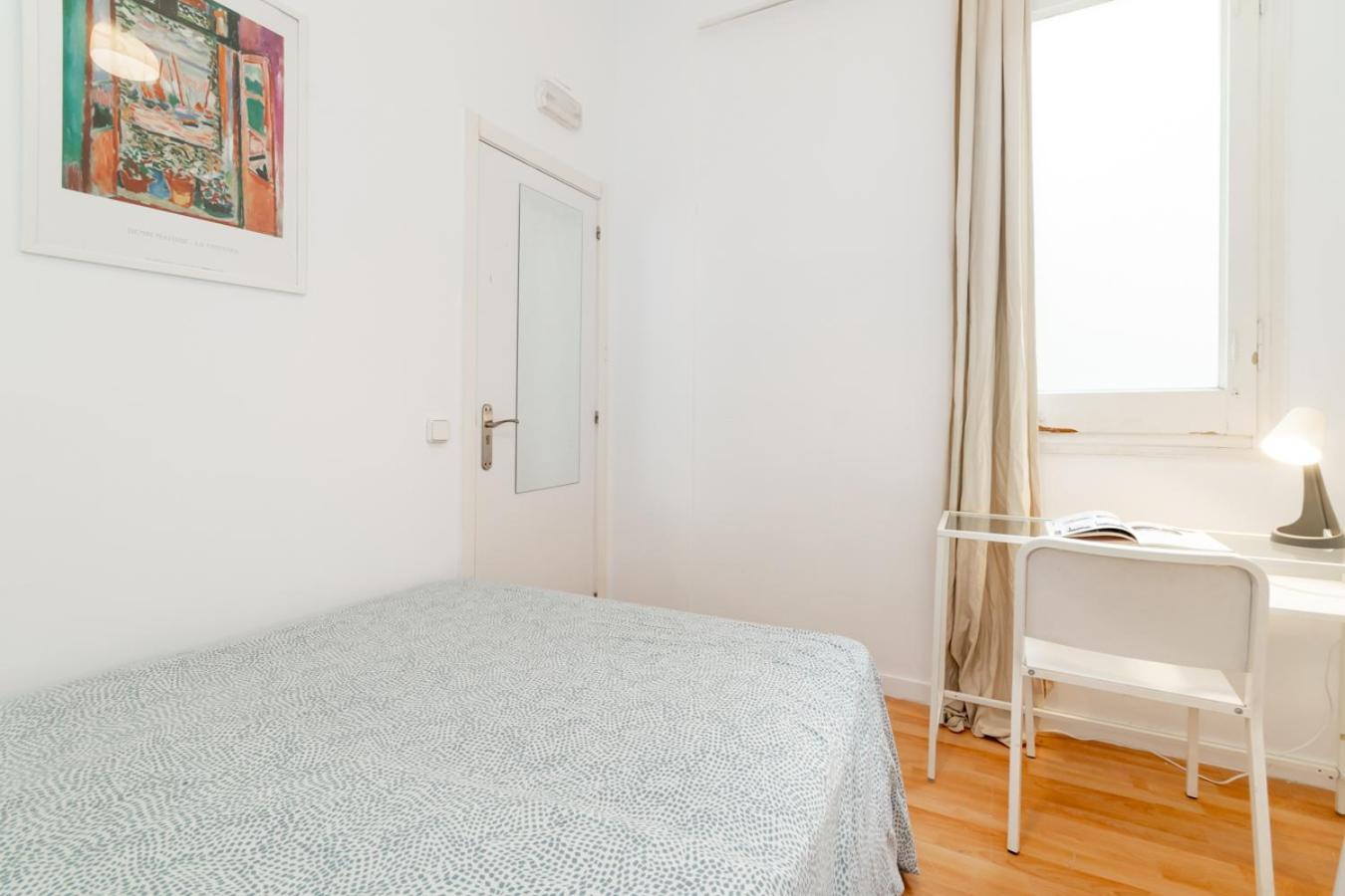 Balmes Private Rooms Barcelone Extérieur photo