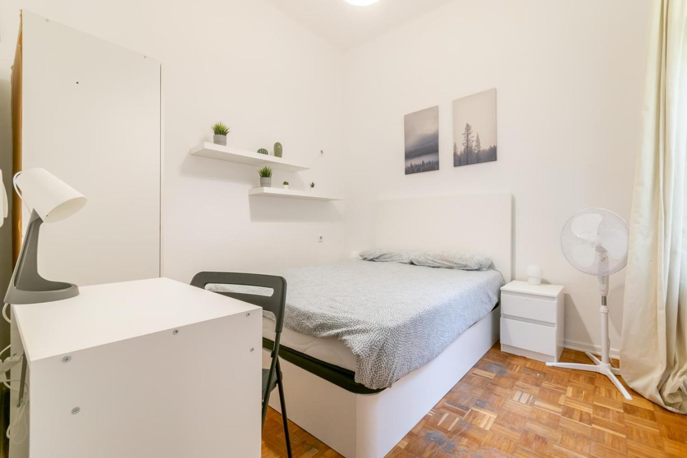 Balmes Private Rooms Barcelone Extérieur photo