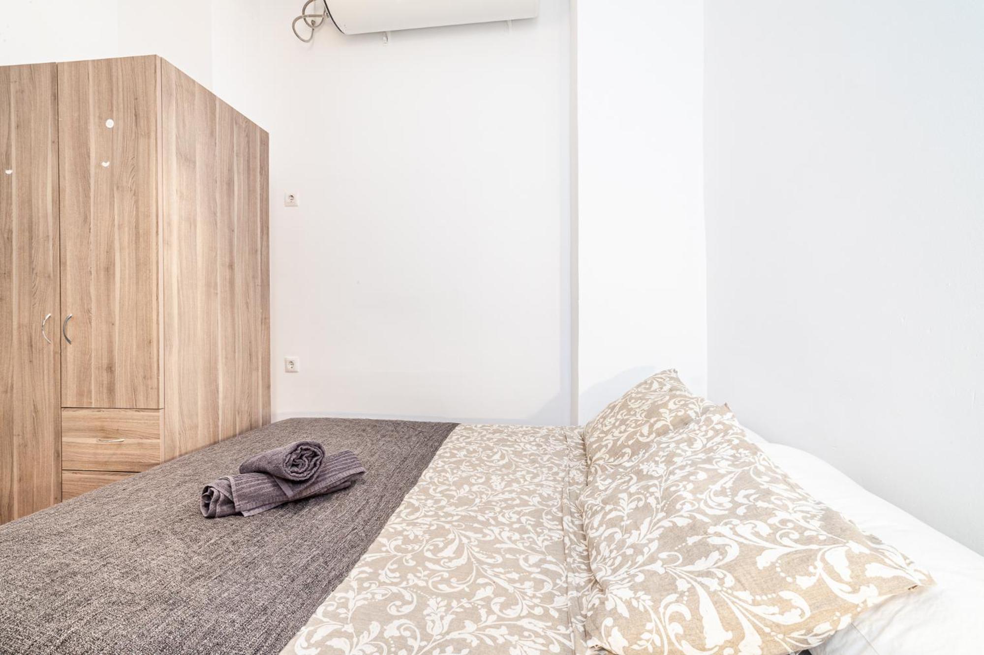Balmes Private Rooms Barcelone Extérieur photo